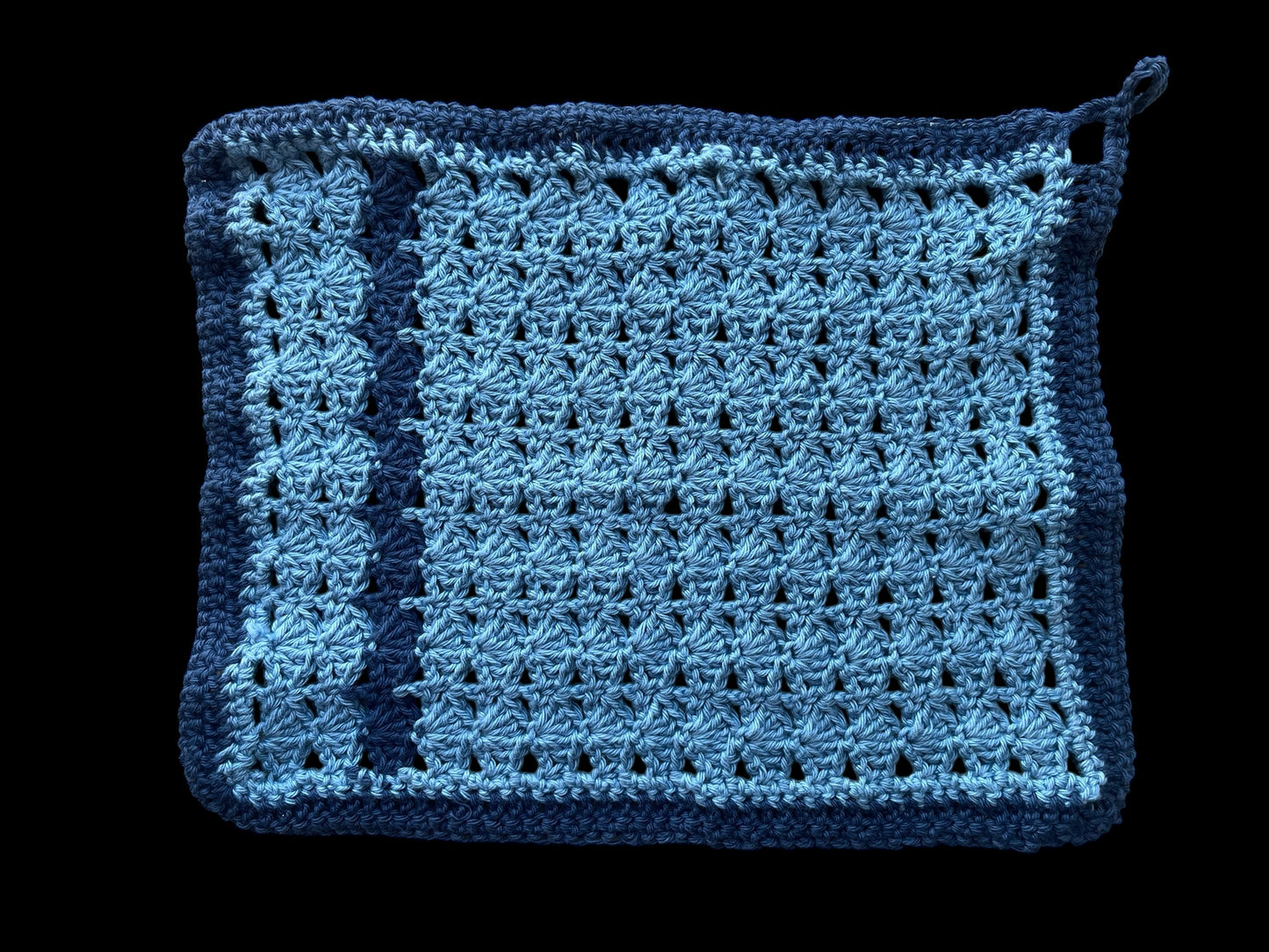 Tvättlapp med mörkblå kant