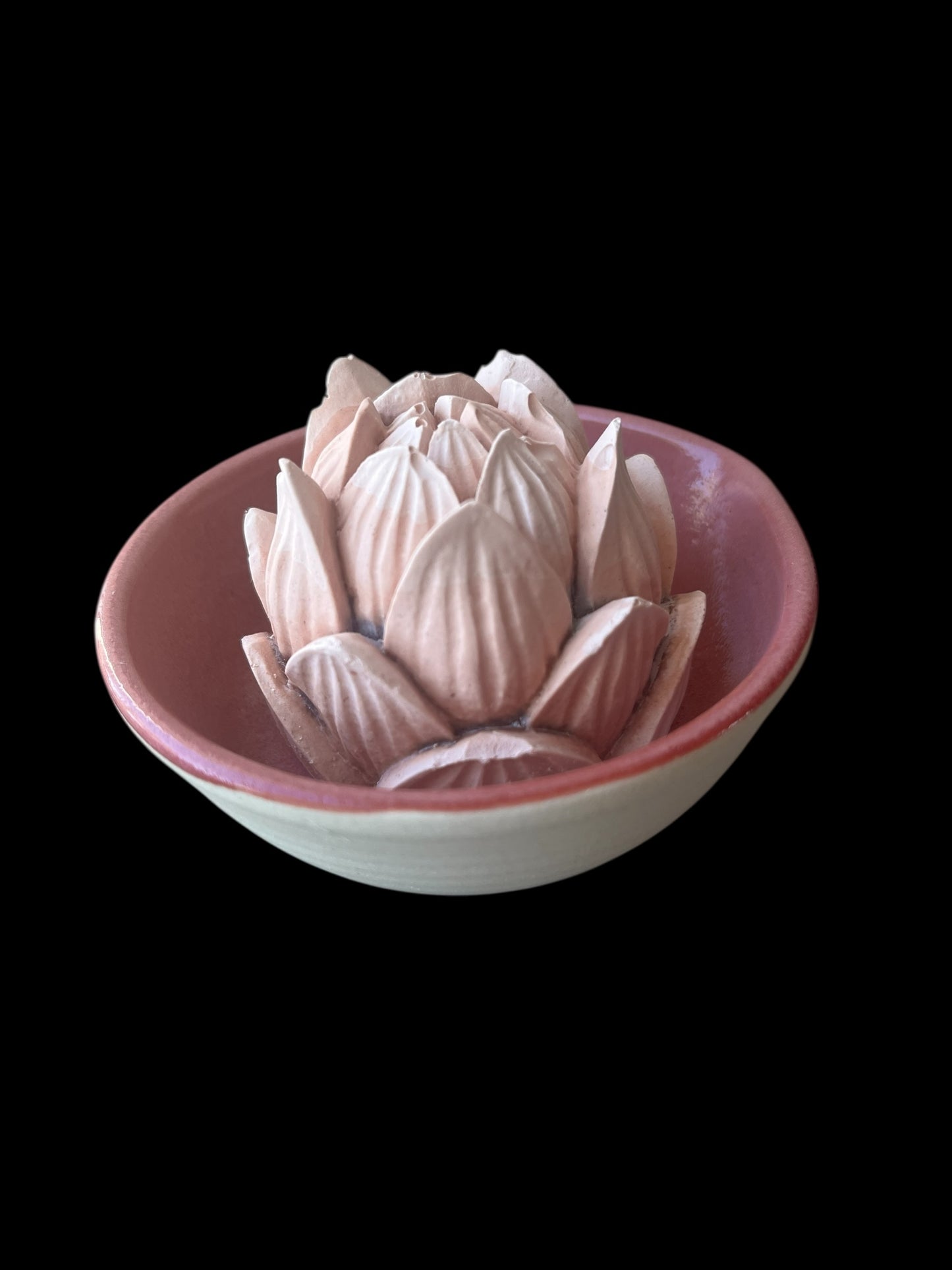 Disktvålsskål med pip rosa på vit lera