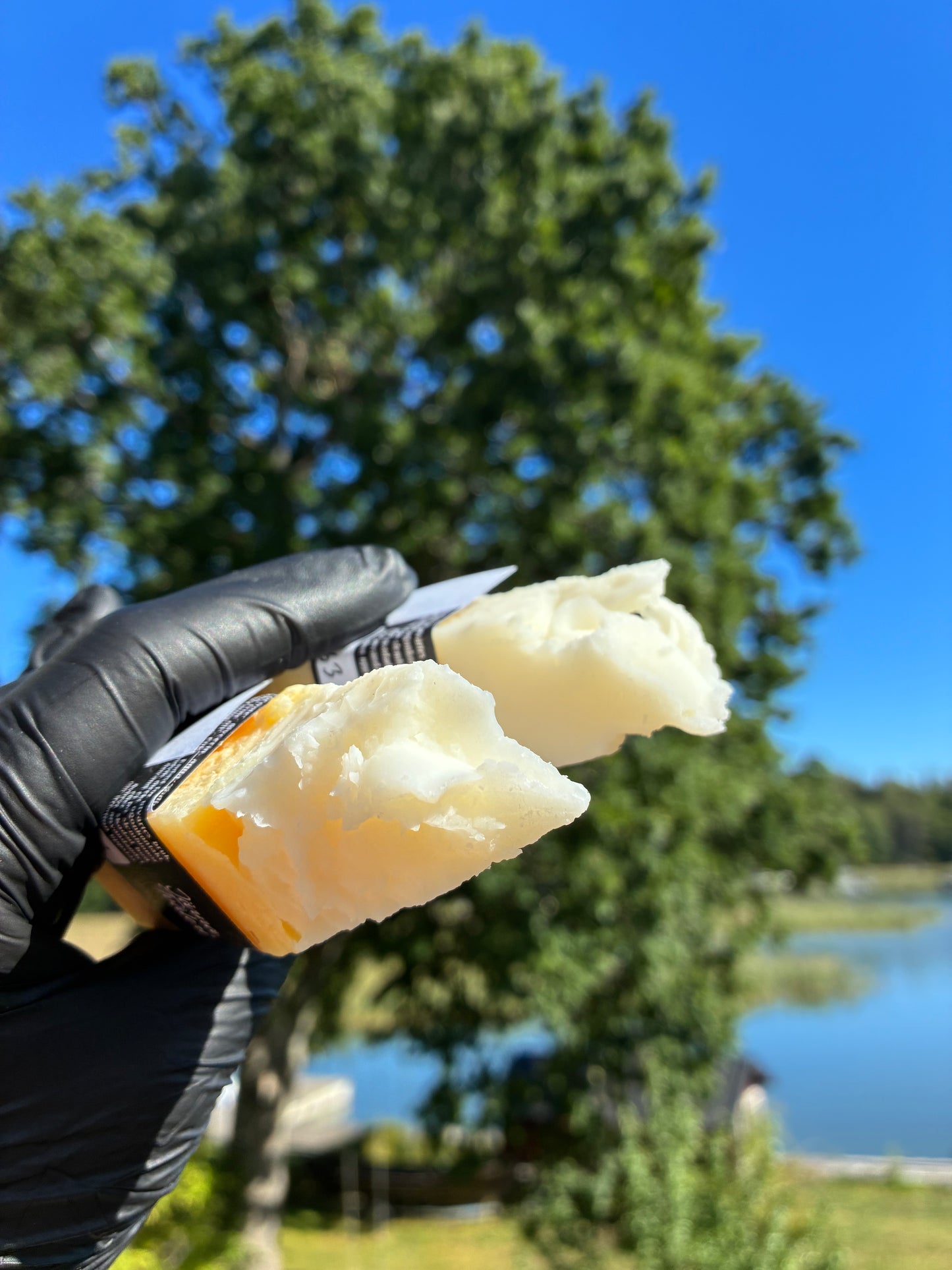 Andrasortering Citronmaräng halva