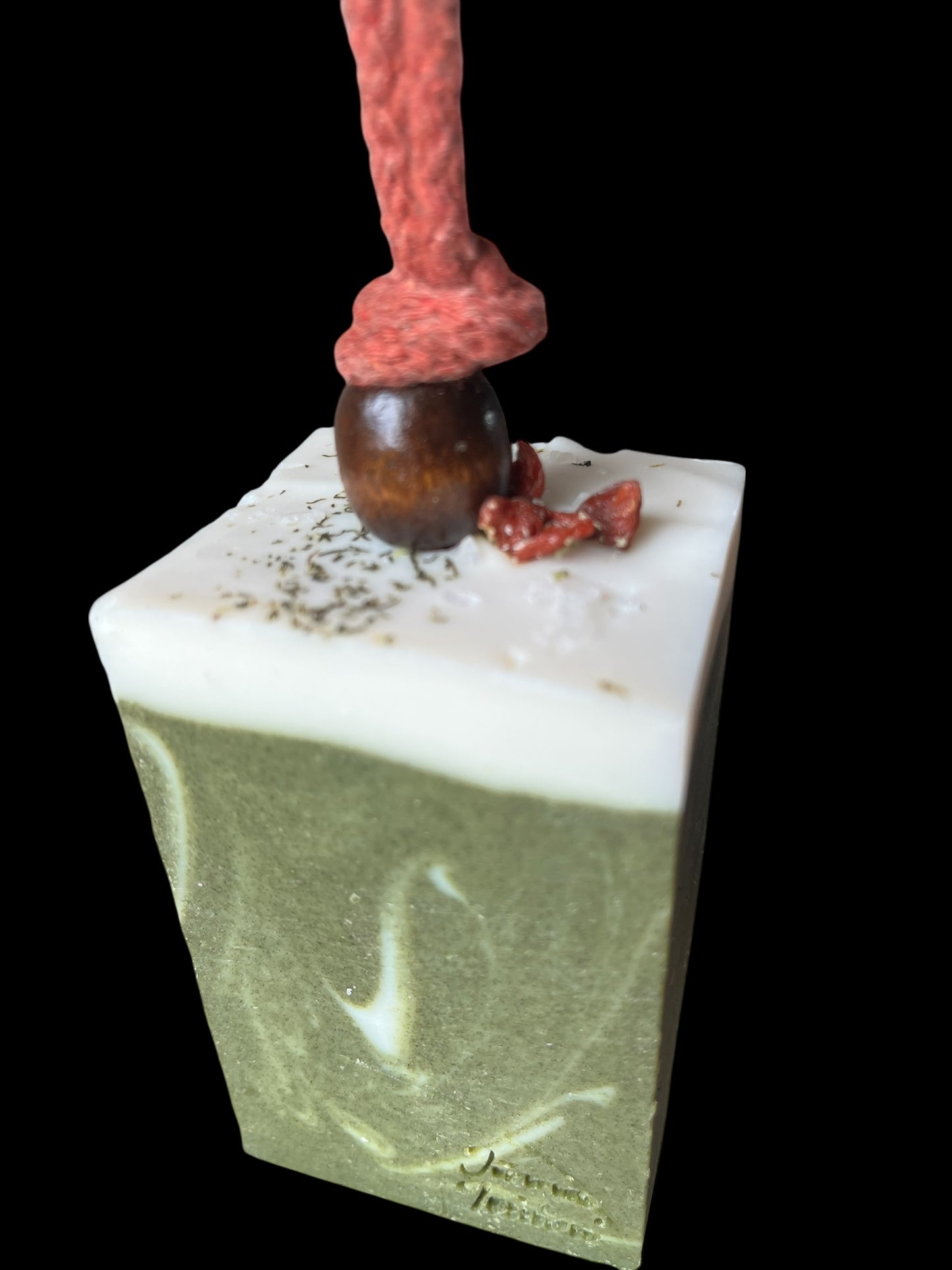 Vinterskrud på snöre