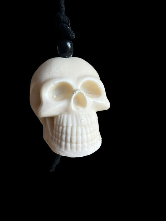 Zebra licorice skull - black/white