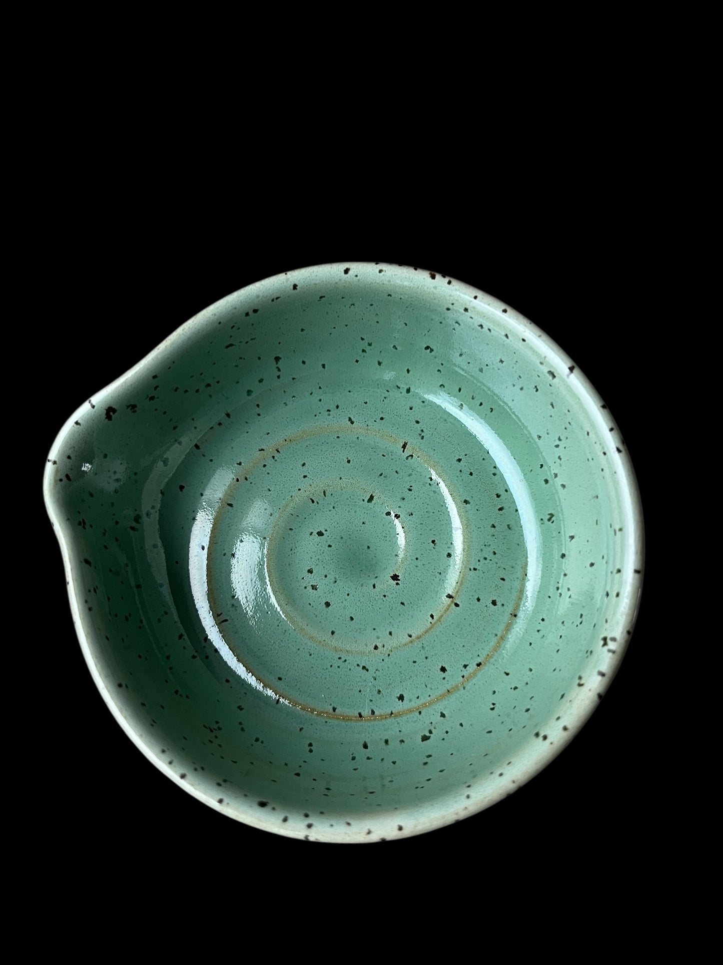 Disktvålsskål med pip ljusgrön på lavalera